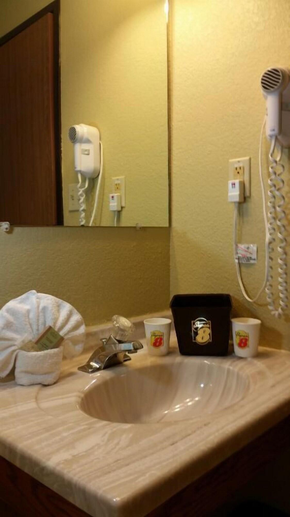 Super 8 By Wyndham Trinidad Hotel Buitenkant foto