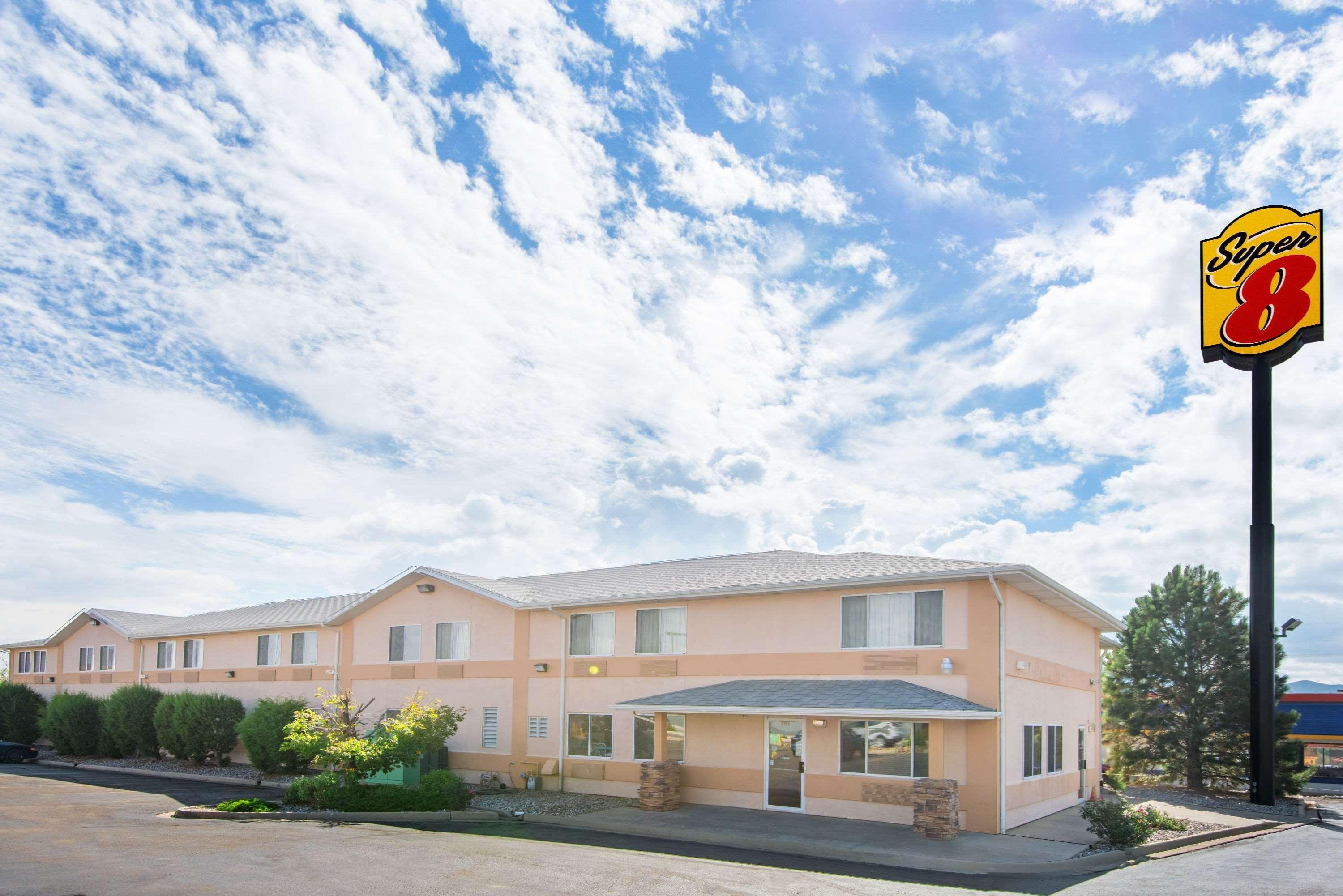 Super 8 By Wyndham Trinidad Hotel Buitenkant foto